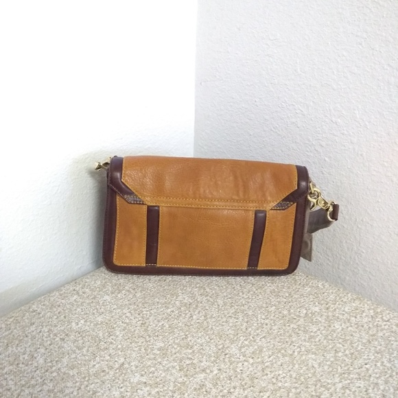Tory Burch Genuine Leather Shoulder Bag - Picture 5 of 8